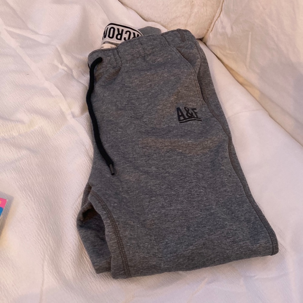 Grey Abercrombie and Fitch Sweats